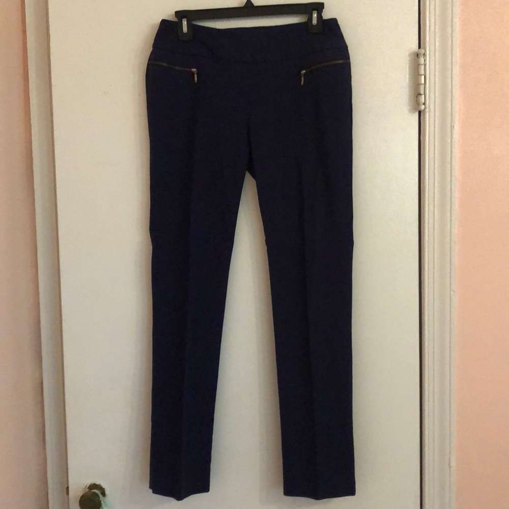 Chico’s So Slimming navy blue pants